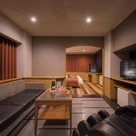 Hotel Clio Kobe (Adults Only) Экстерьер фото